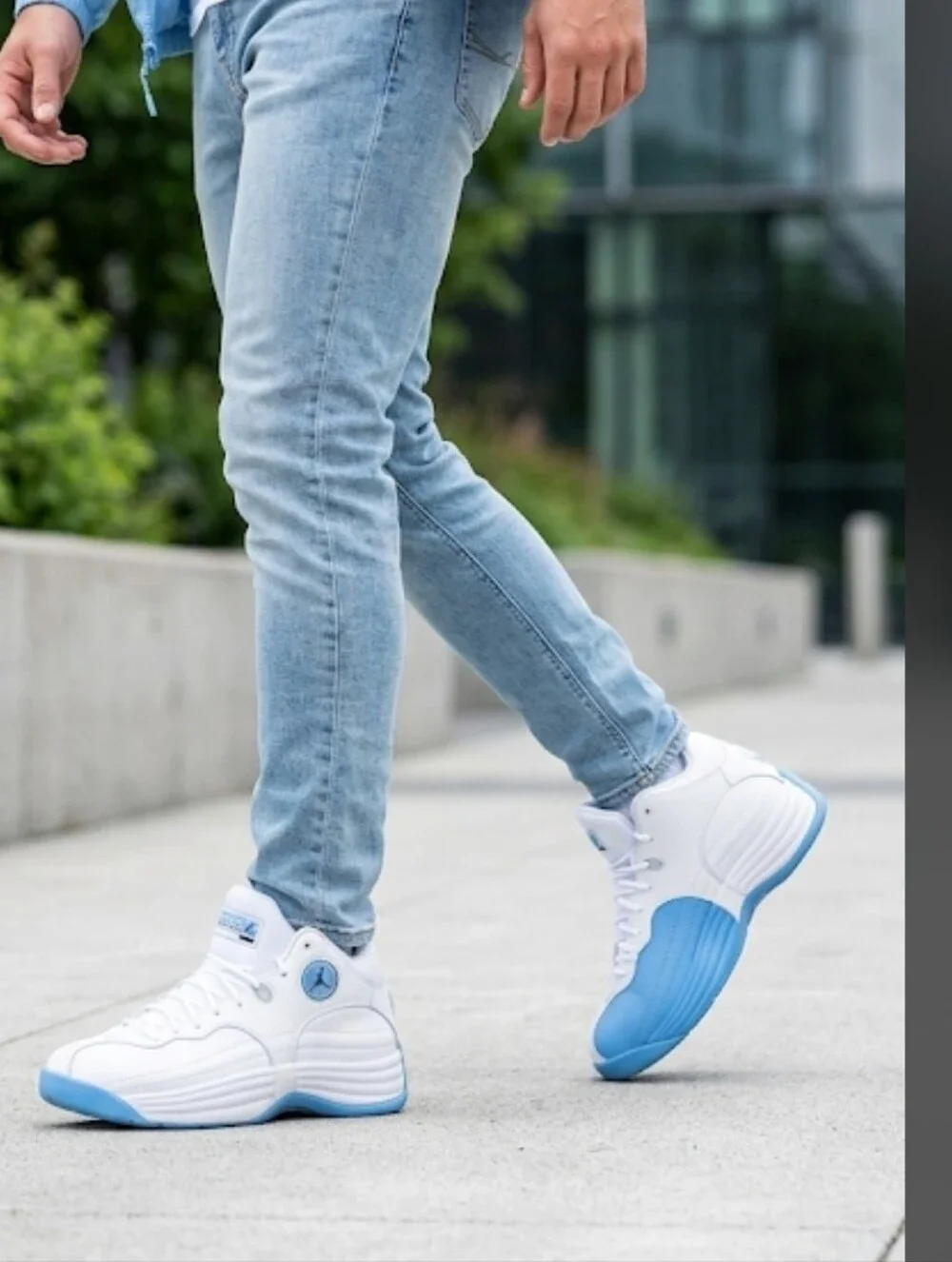 Jordan Jumpman Team II White University Blue Sneakers Men’s Size 8.5 NWOB